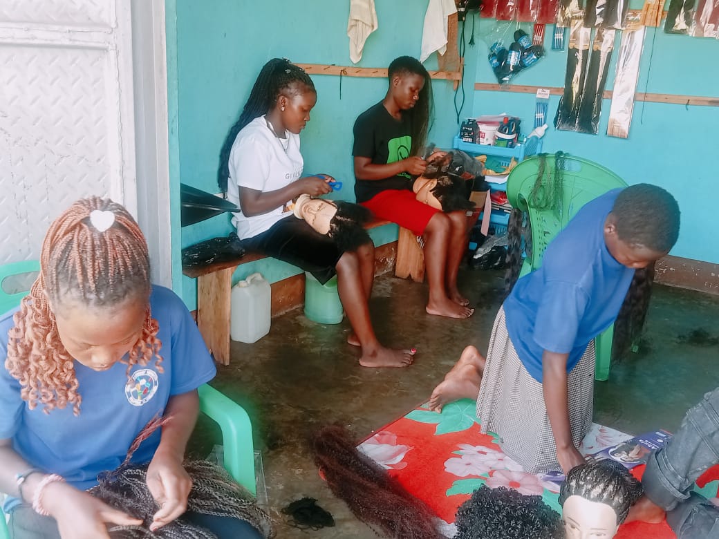 Hairdressing training in session